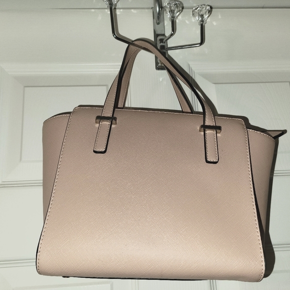 Purse - Picture 1 of 2